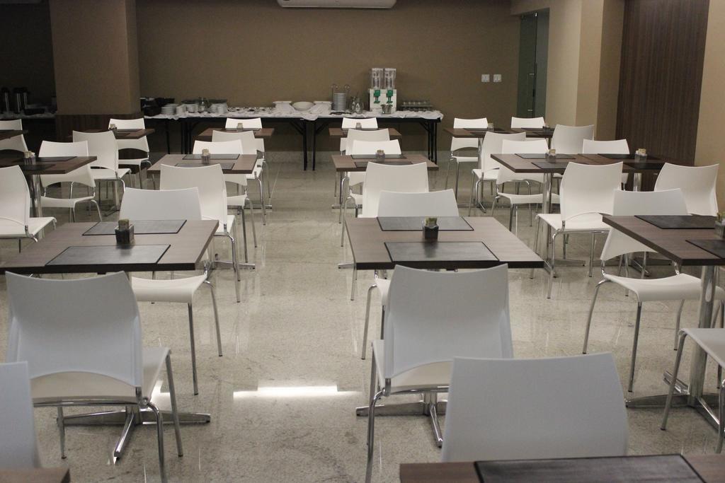 Vertentes Suites Hotel Conselheiro Lafaiete Esterno foto